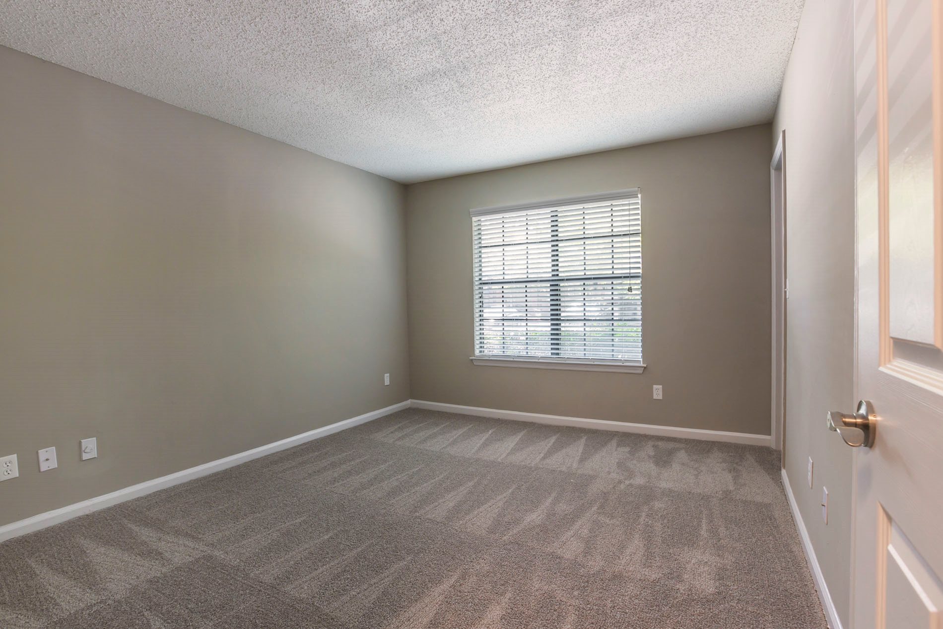 Woodmere Trace Image 21