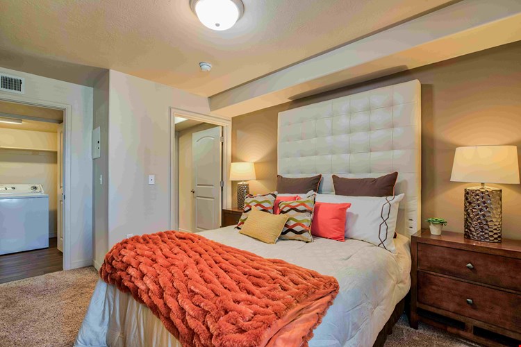 Meadowbrook Station Apartments Image 53