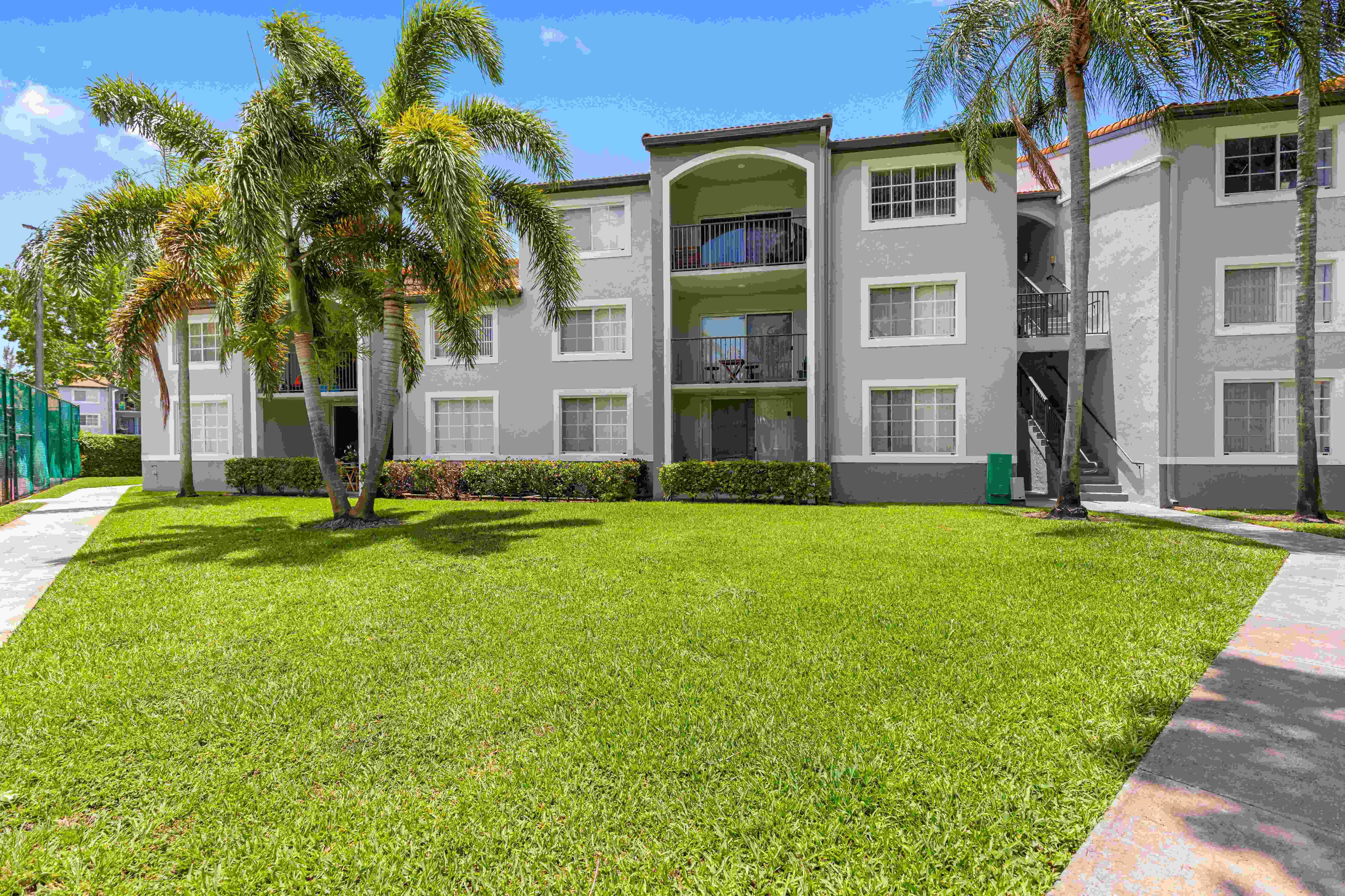 Sunset Gardens Image 78