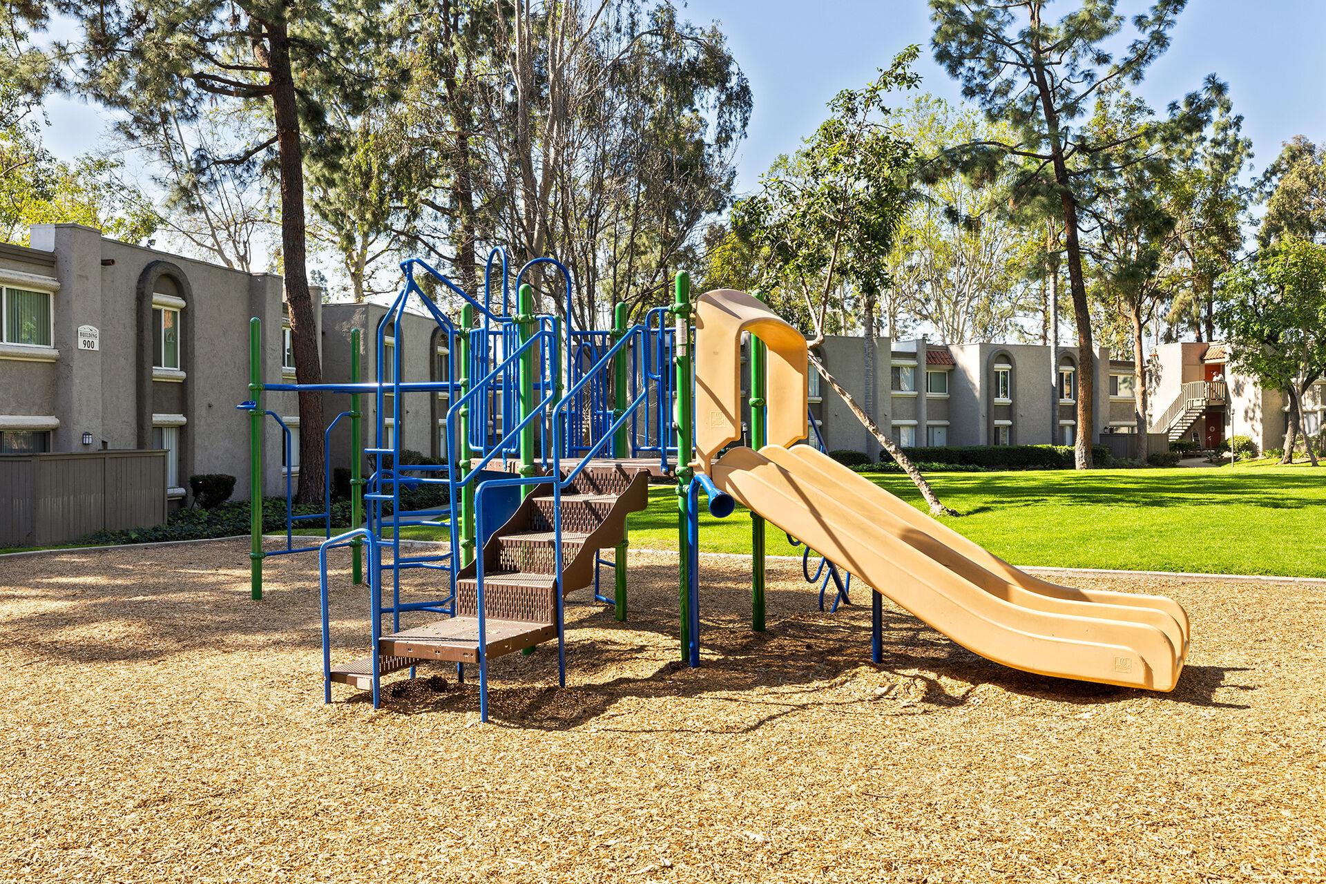 Mountain View (San Dimas) Image 12