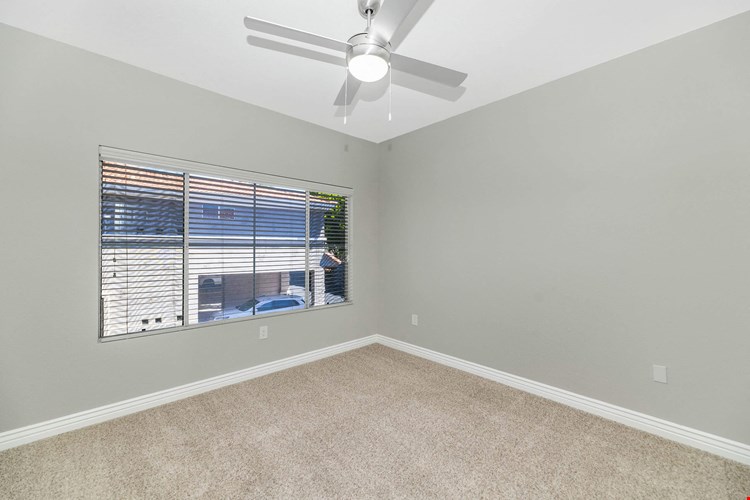 Townhomes at Biltmore Image 23