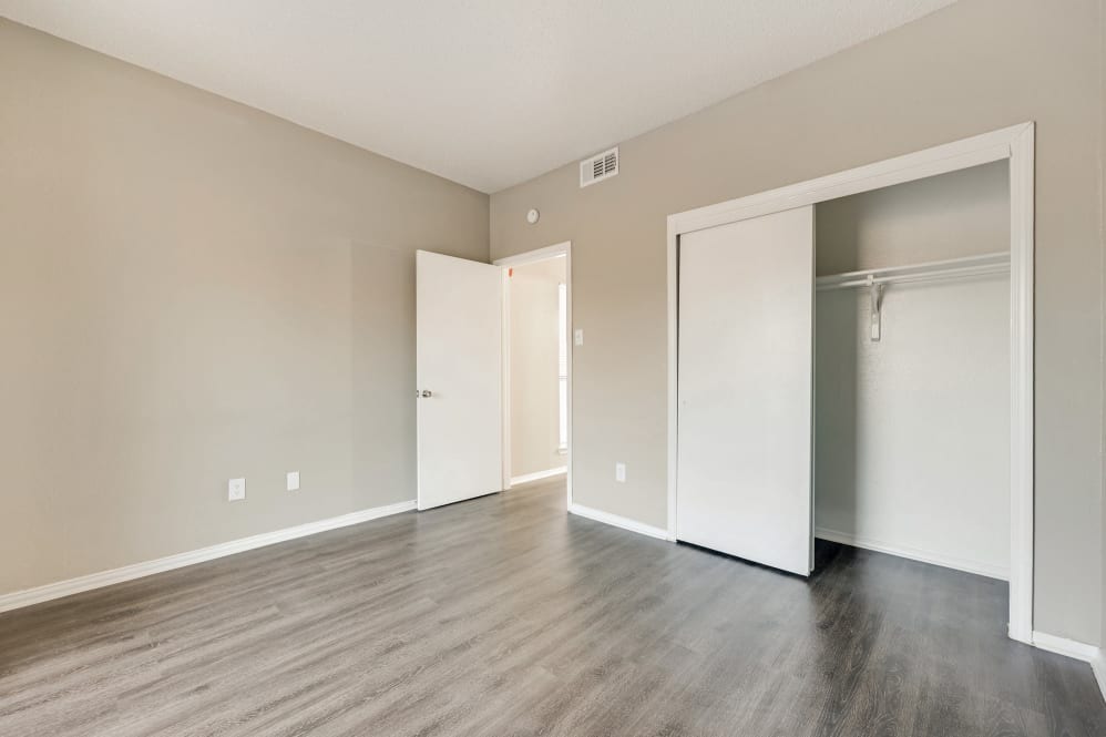 Baker Square Image 12