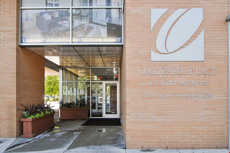 Oak Park Place Apartments