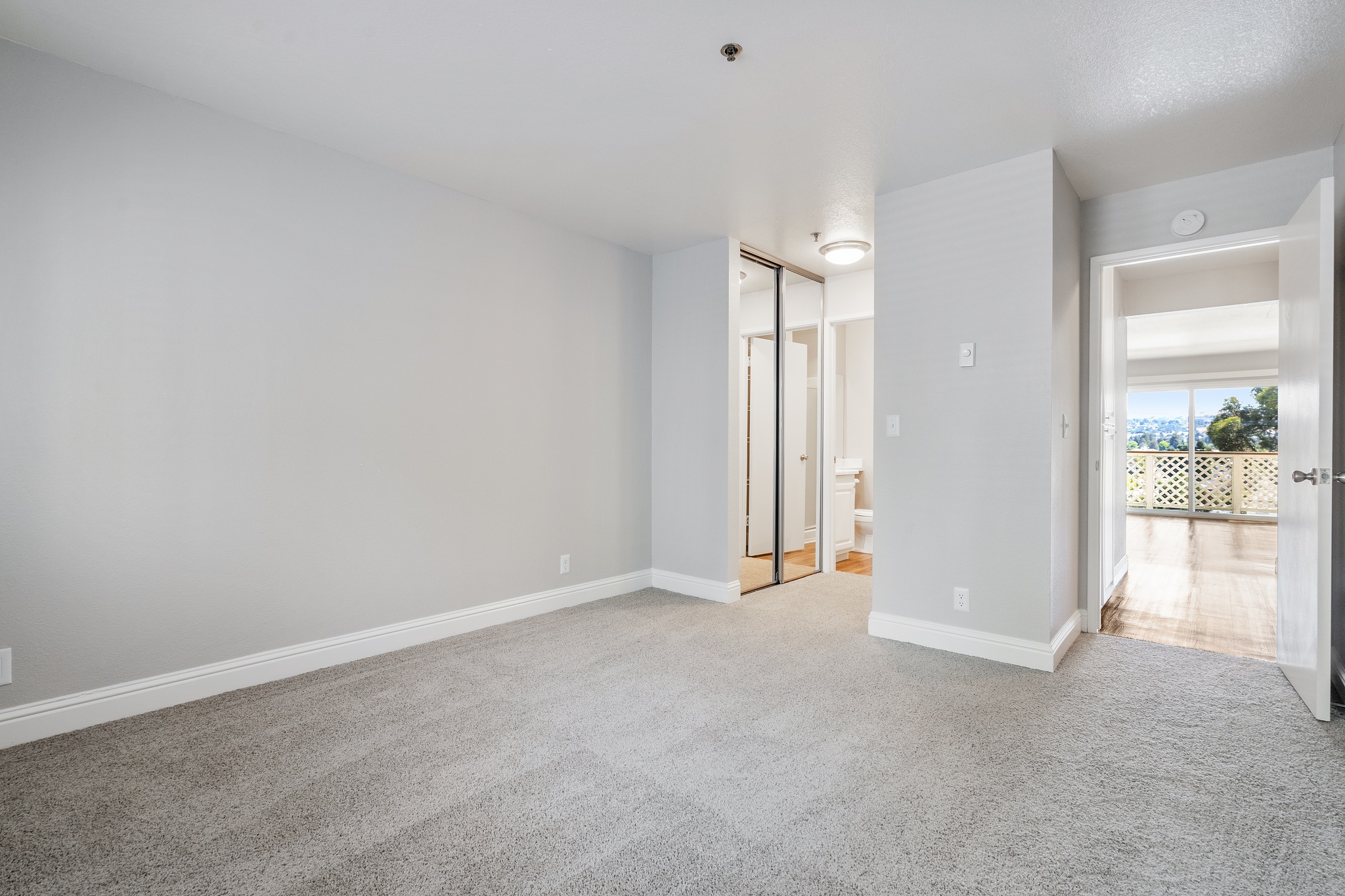 Quail Hill Apartments Image 16