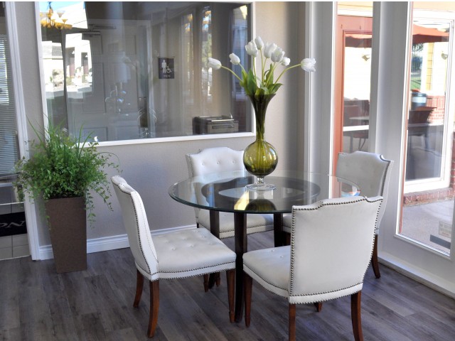 North Creek Apartments Image 1