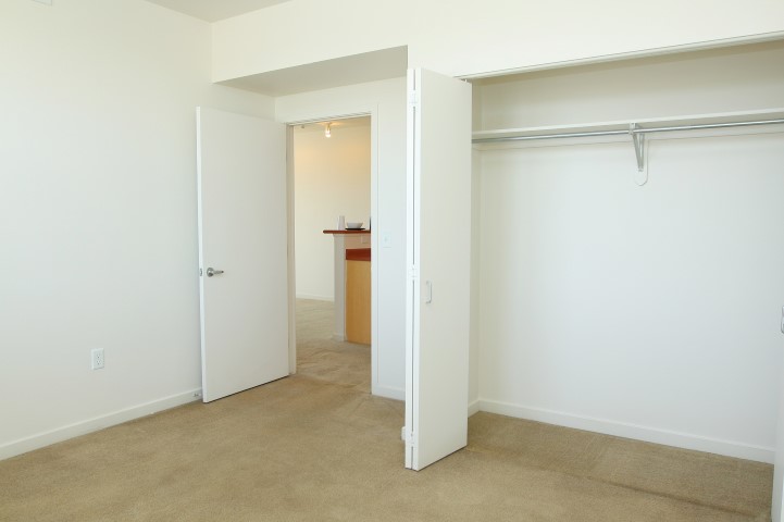 Park Avenue West Image 9