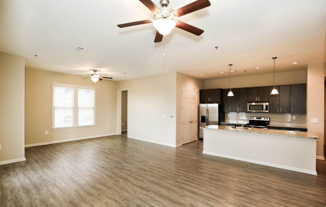 260 Woodstock Image 2