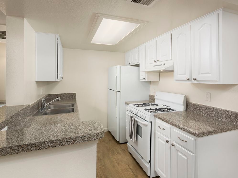 Finish Package I: Kitchen