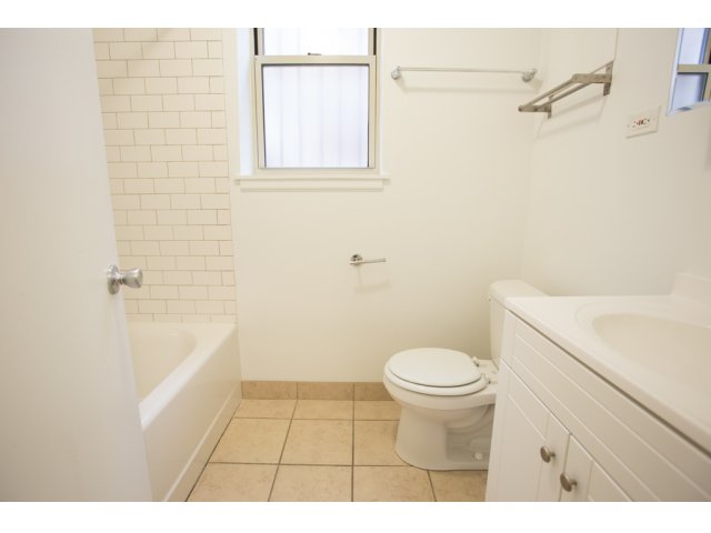 5034-5046 S Woodlawn Avenue Image 23