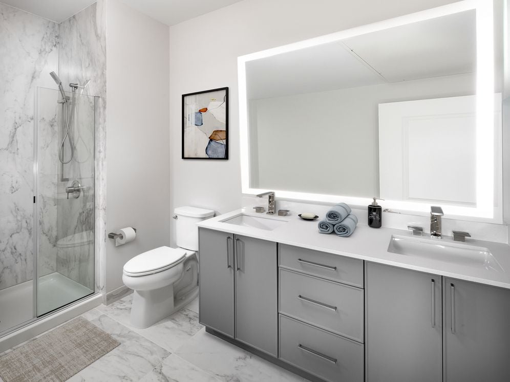 Signature Collection bath