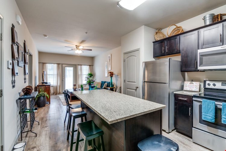 Remi Apartment Homes Image 2