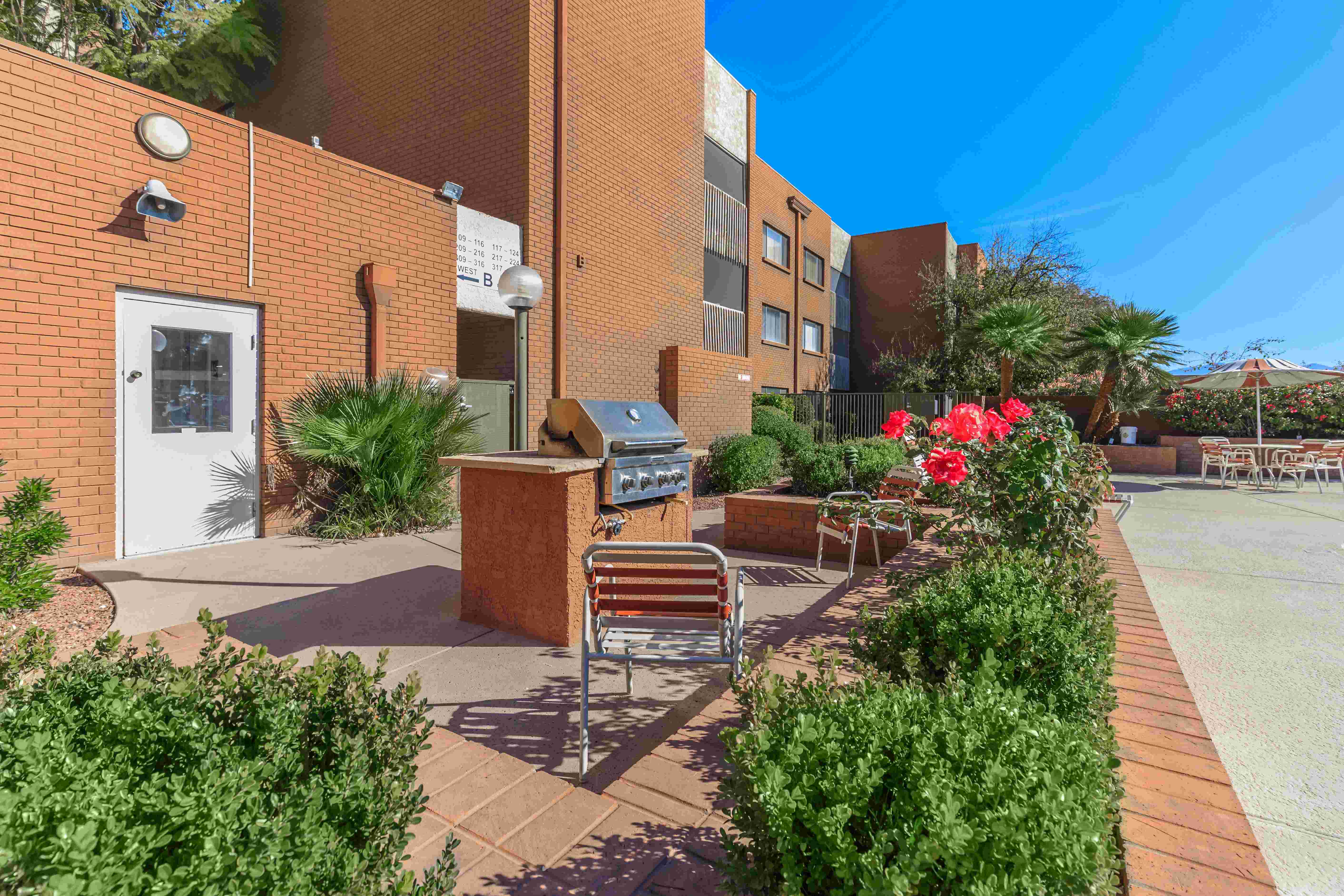 Carondelet Apartments Image 16