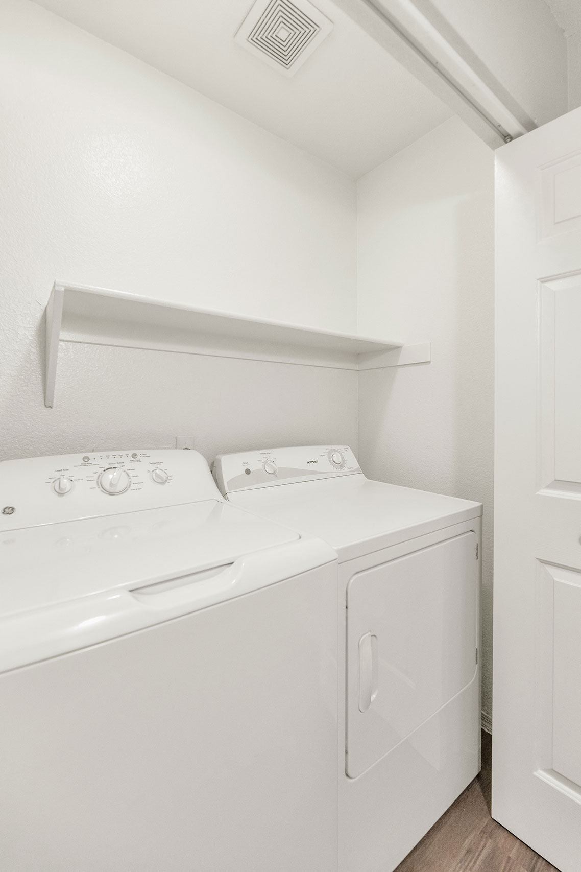 Townhomes at Biltmore Image 25