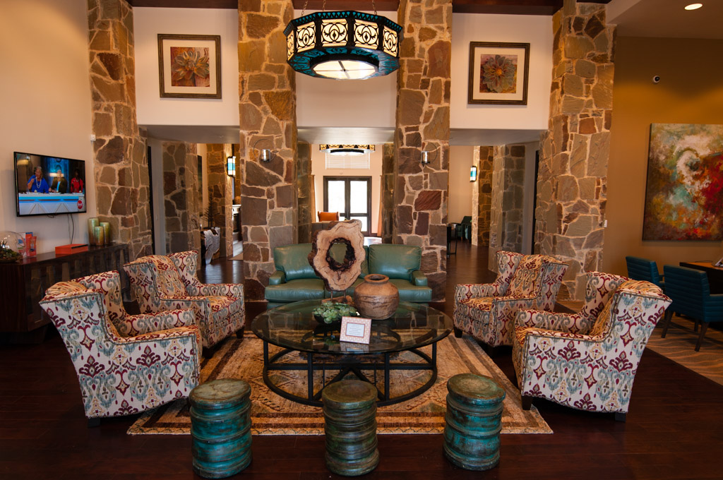 Leasing Lobby