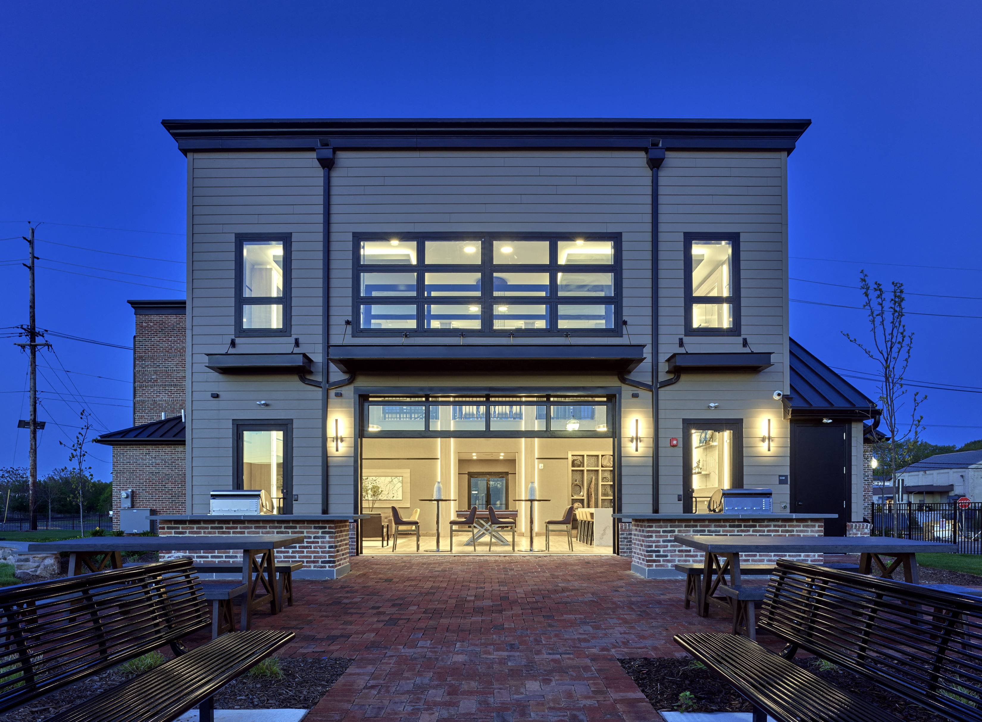 Central and Oak Image 5