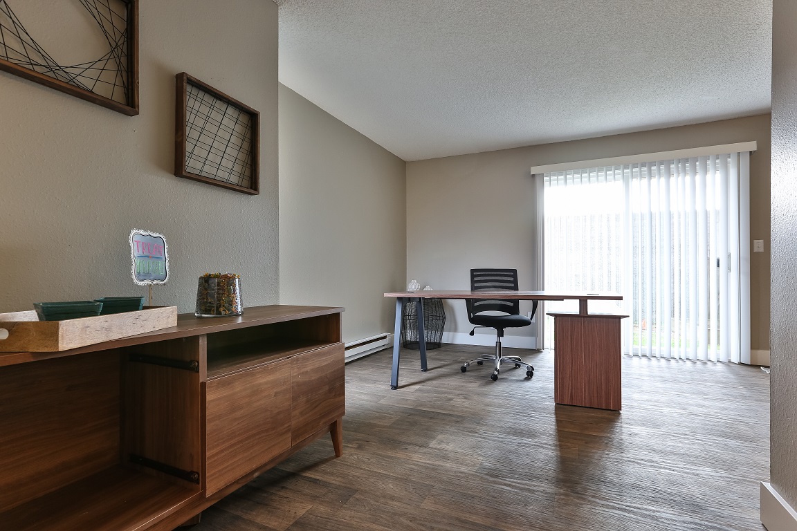 TheZimmer_Gresham_OR_Apartment_Office
