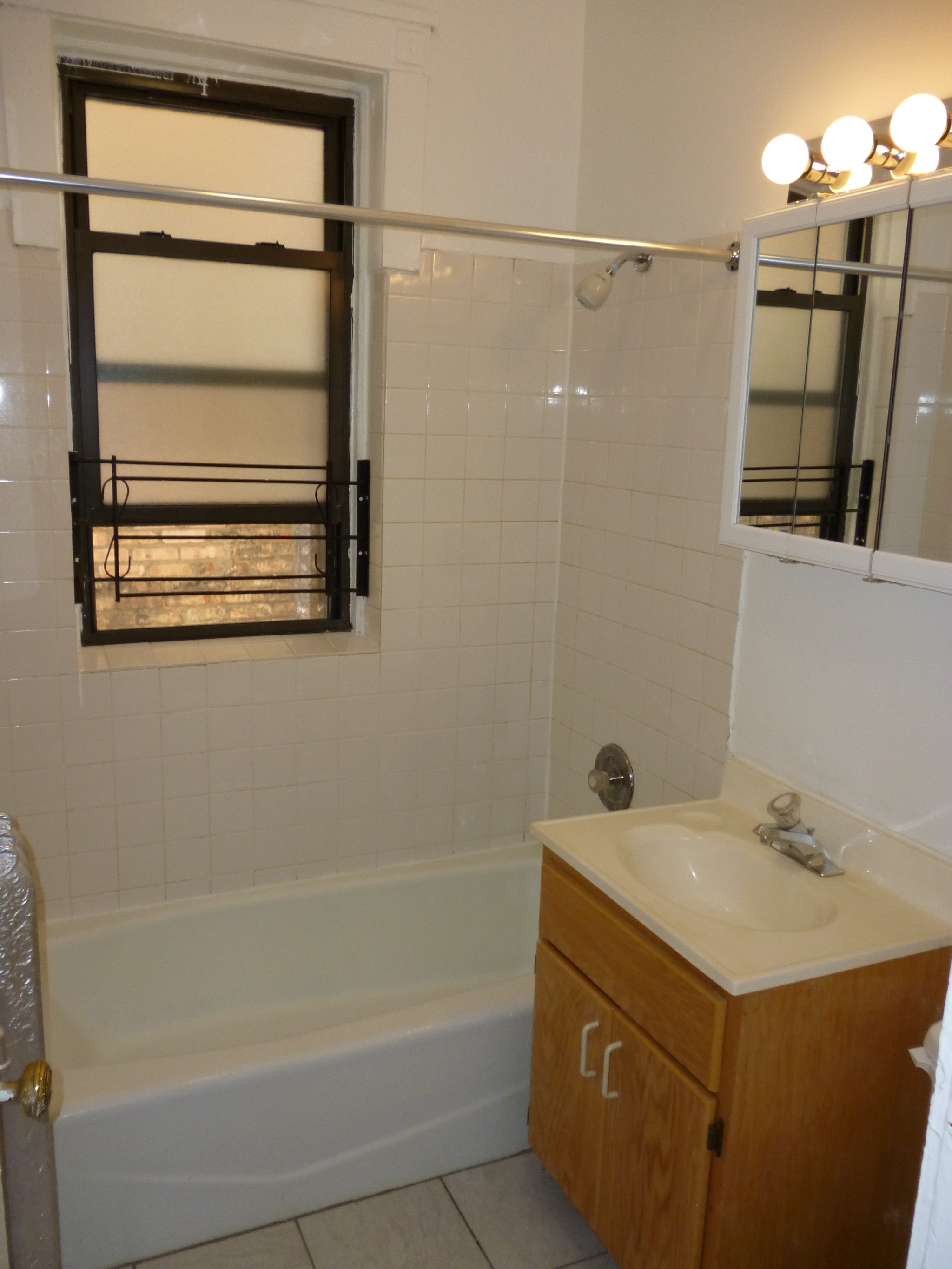 5339-5345 S Woodlawn Avenue Image 9