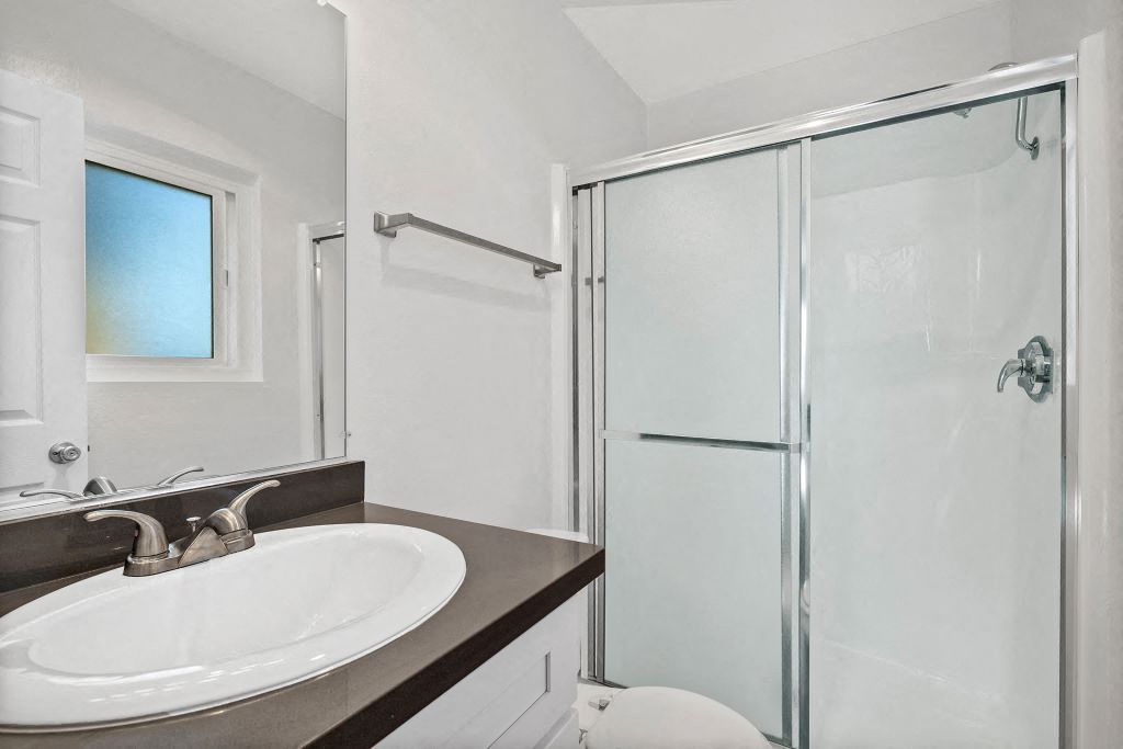 The Reserve at Warner Center Image 18