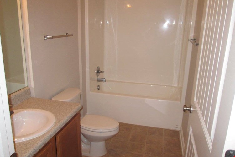 Arbors by the Bay Image 10