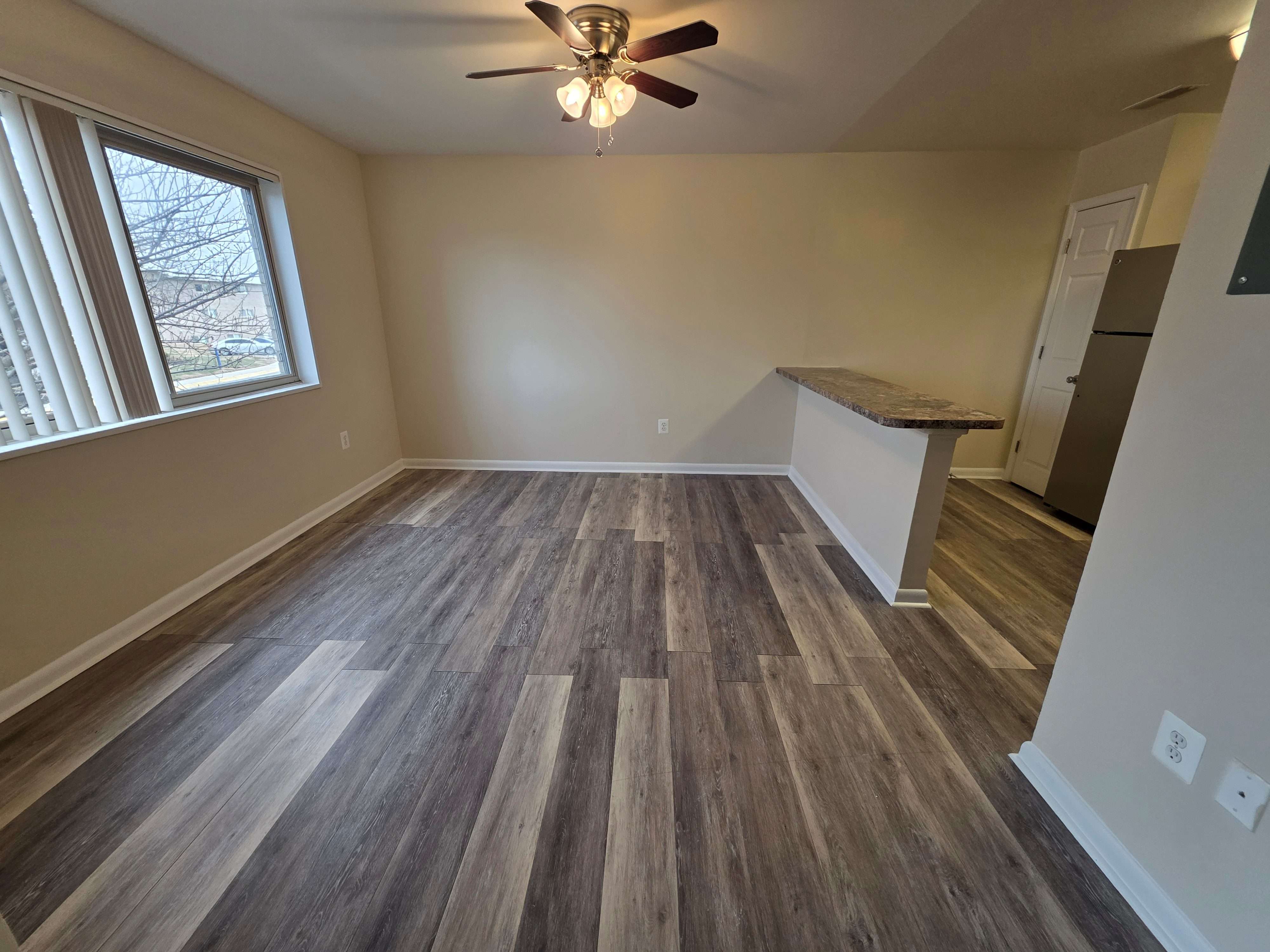 Summit Crest Image 18