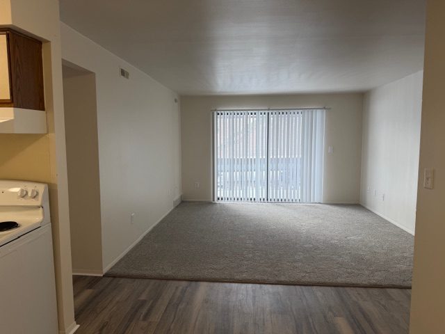 Eastwood Village Apartments Image 26