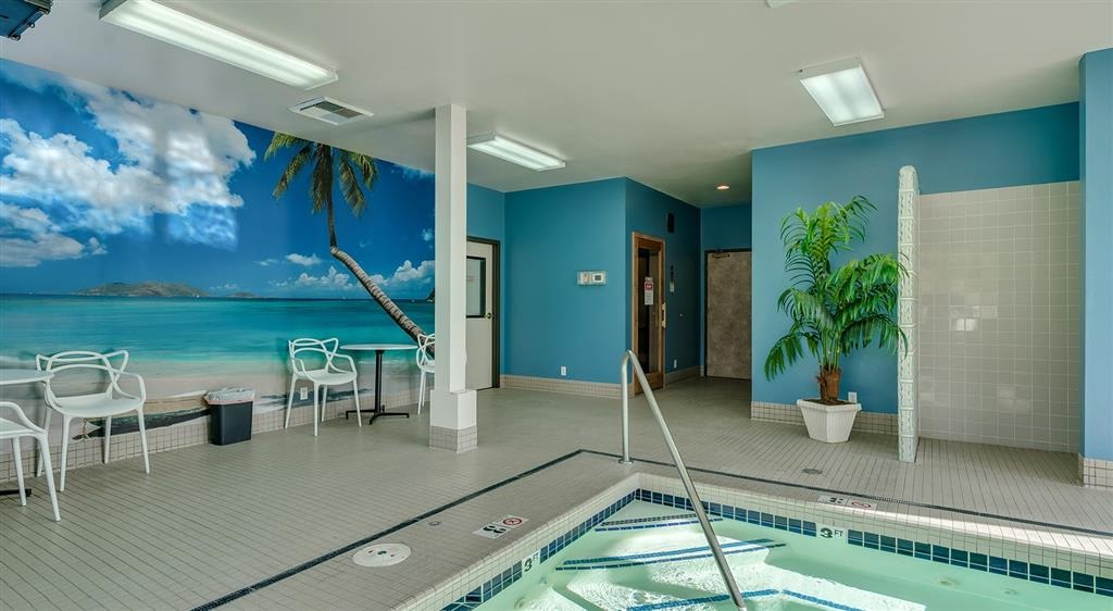 Canyon Bluffs Image 2