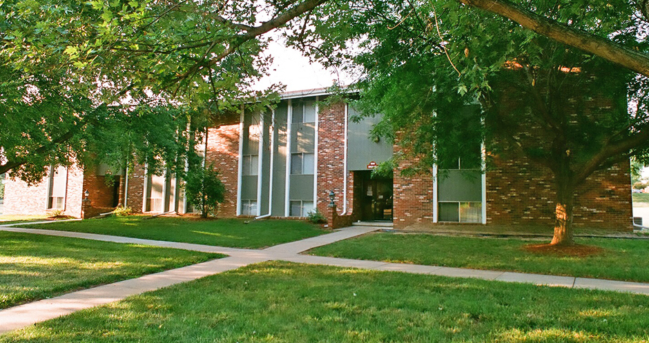 The Inverness Apartments Image 2