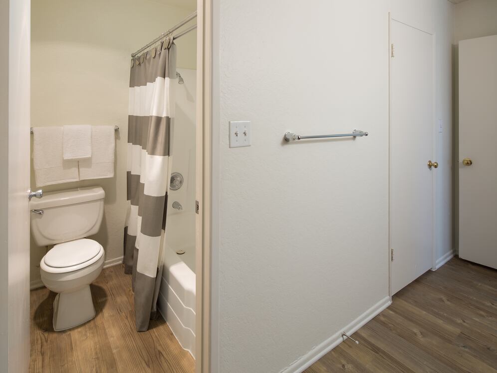 Classic Package II bath with hard surface flooring