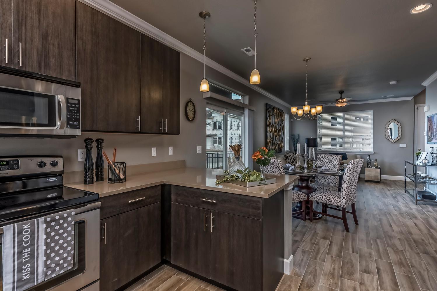 Willow Point Townhomes Image 3