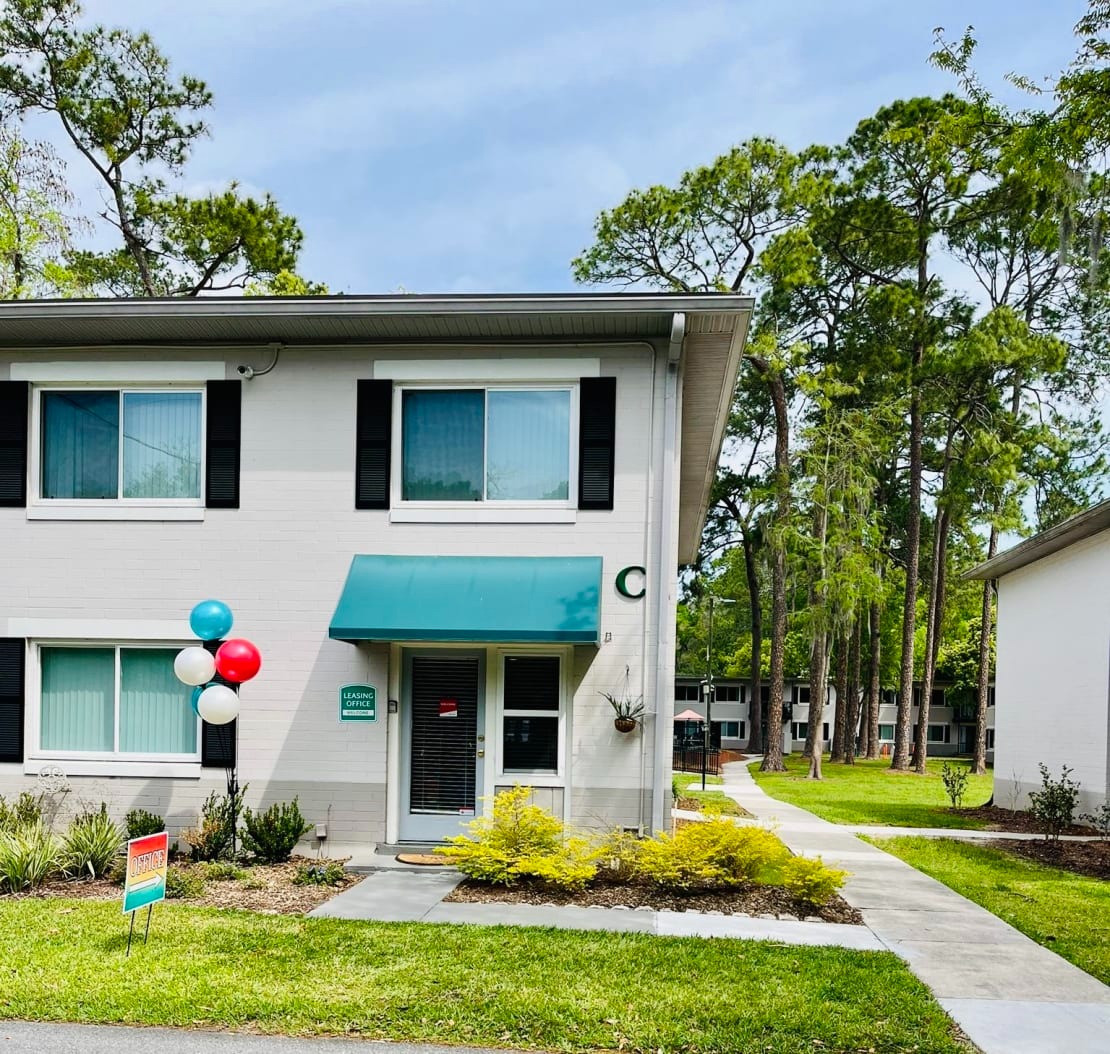 Square One Apartment Homes Image 3