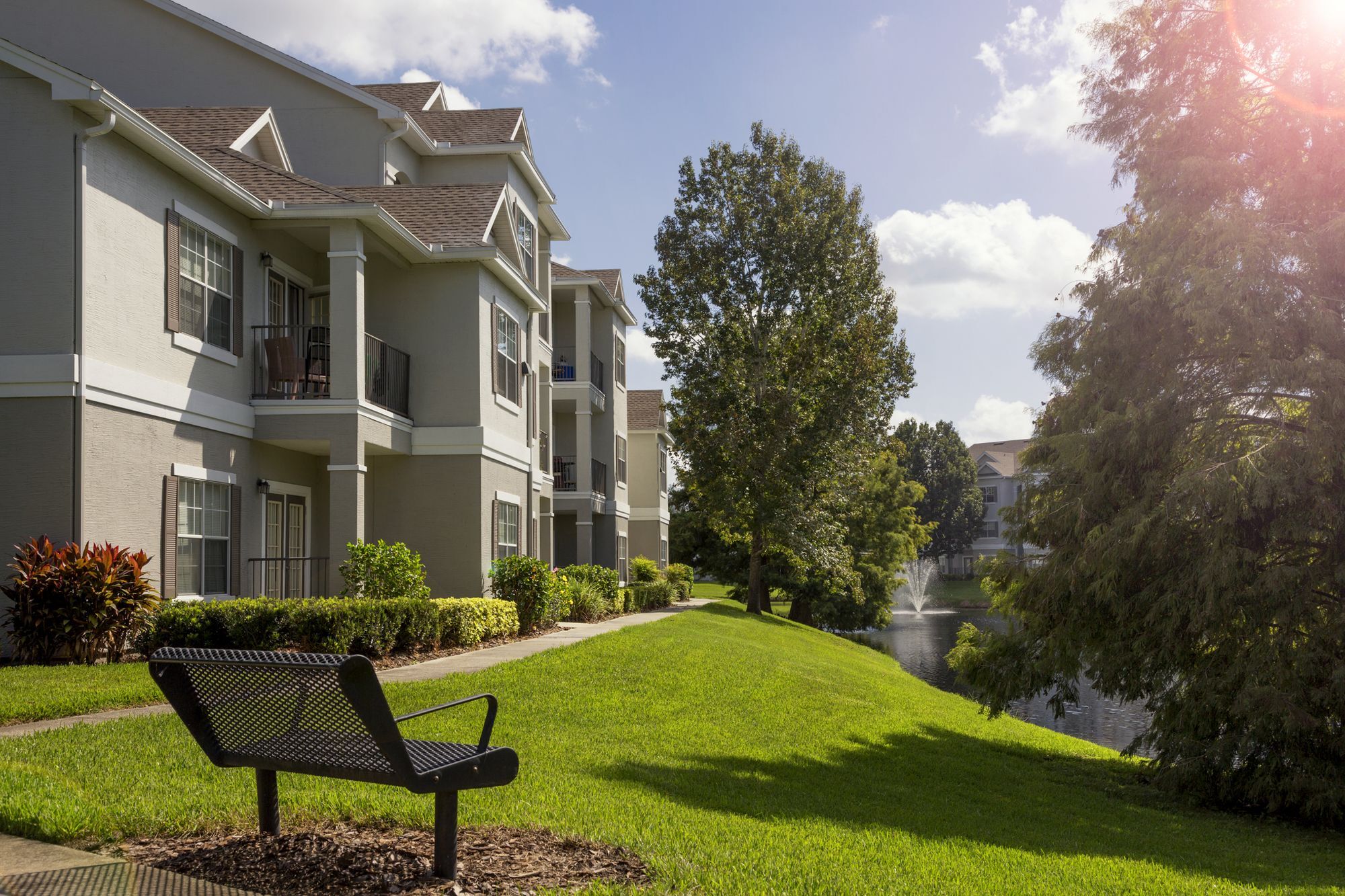 Camden Lee Vista Image 25