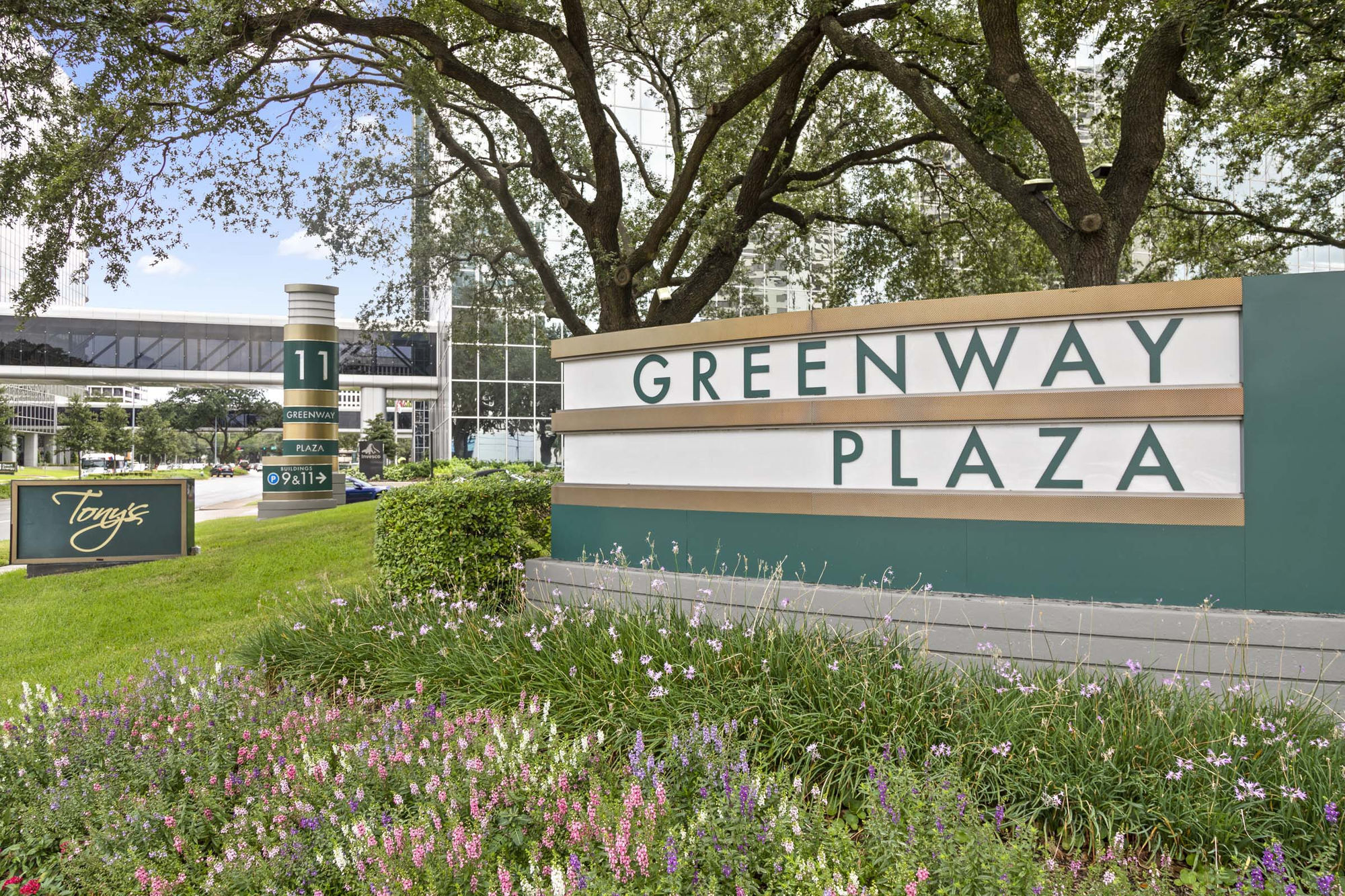 Camden Plaza Image 32