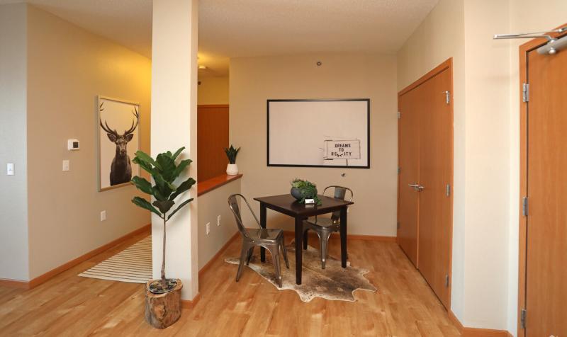 York Place East, LLC Image 9