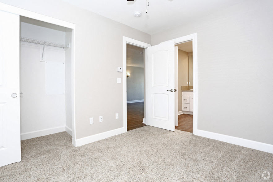 Ramblewood Apartments Image 62