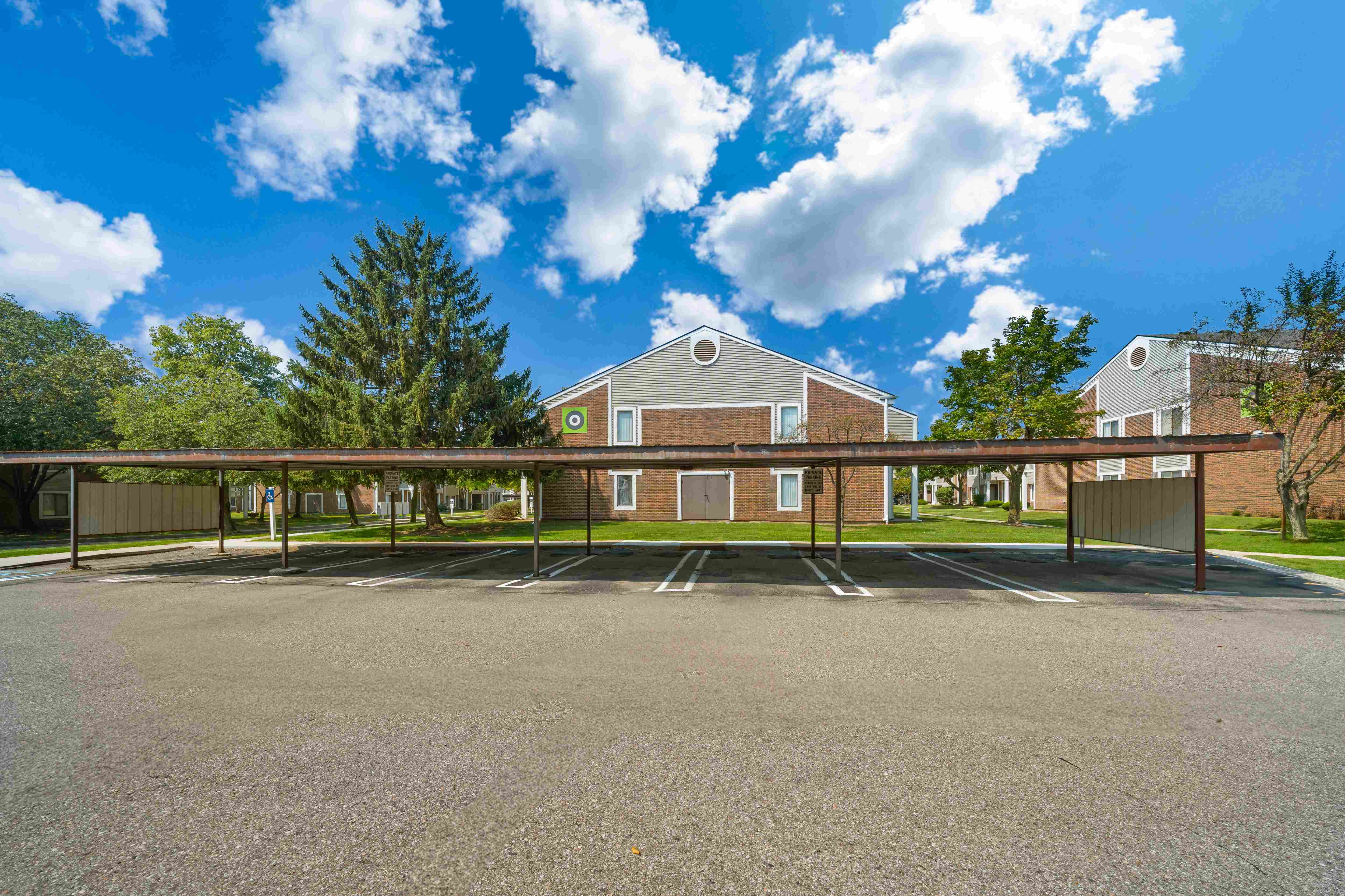 Park Lane Apartments Image 67