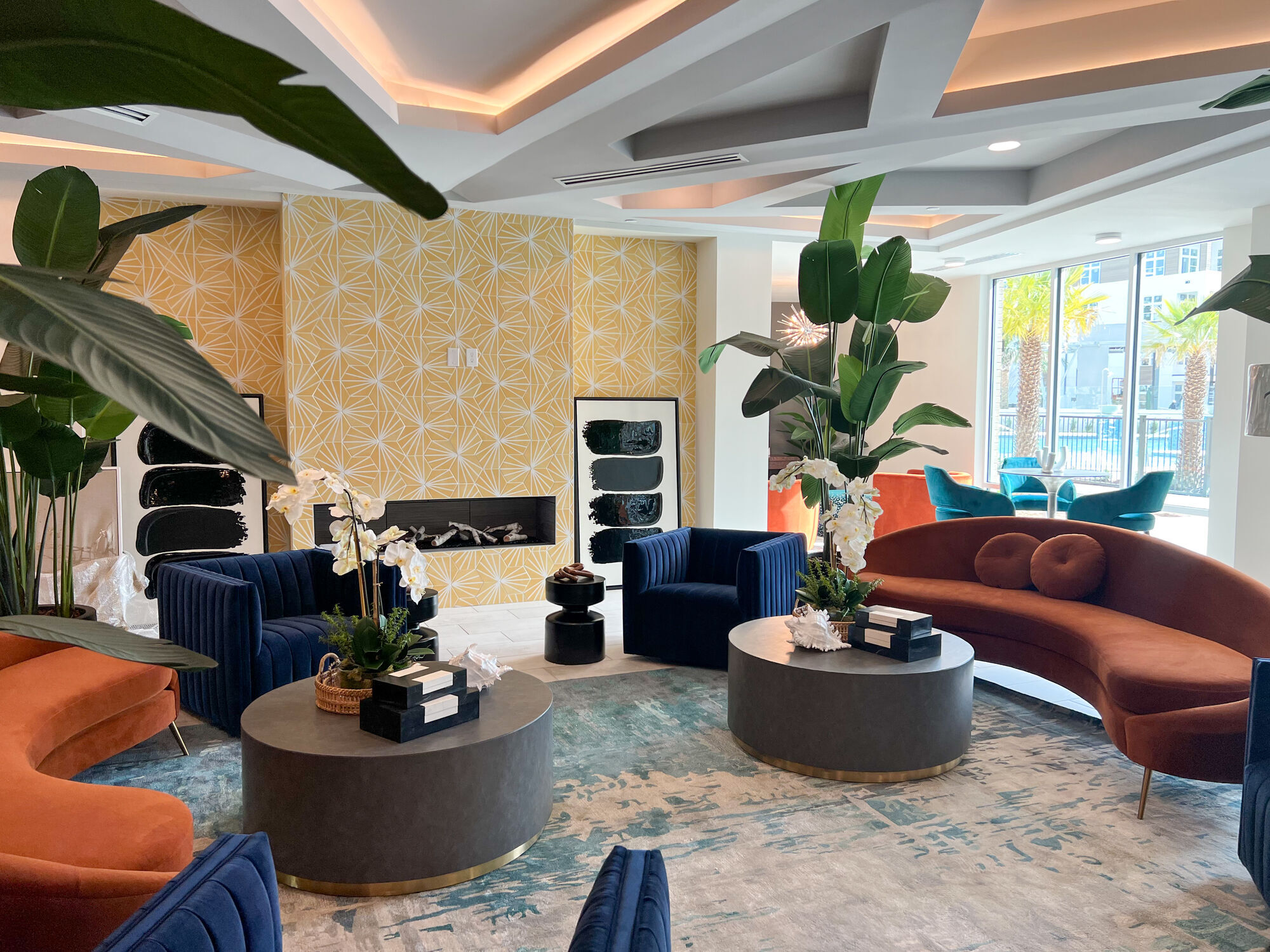 The Lucent at Sunrise Image 15