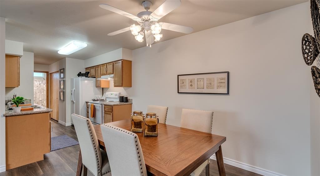 Canyon Bluffs Image 10