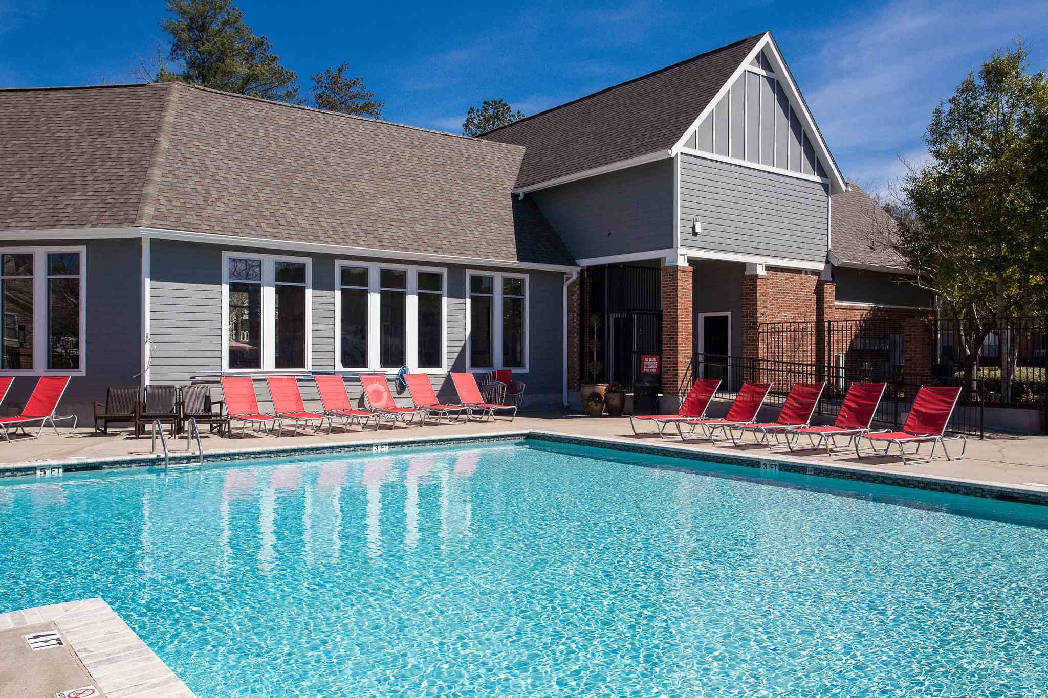 Lex Alpharetta Apartments Image 1