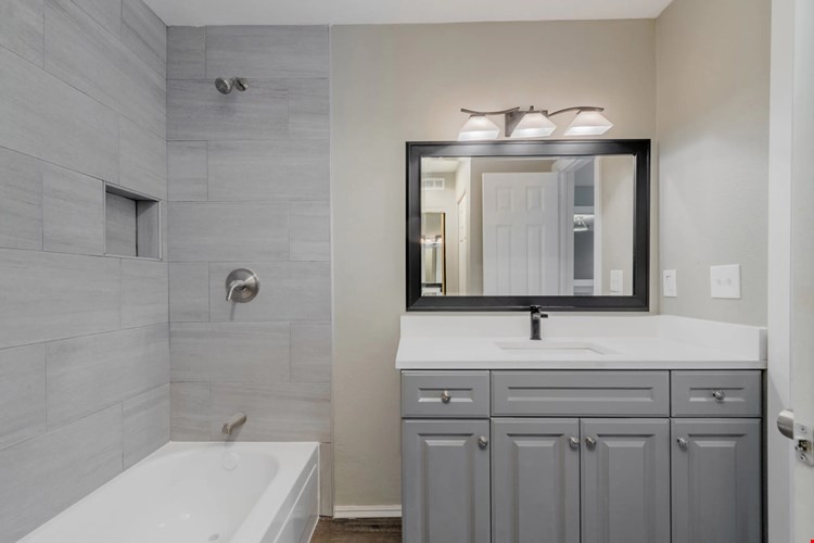 Fiona Apartment Homes Image 7