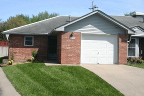 Forest Hills Townhomes Image 1