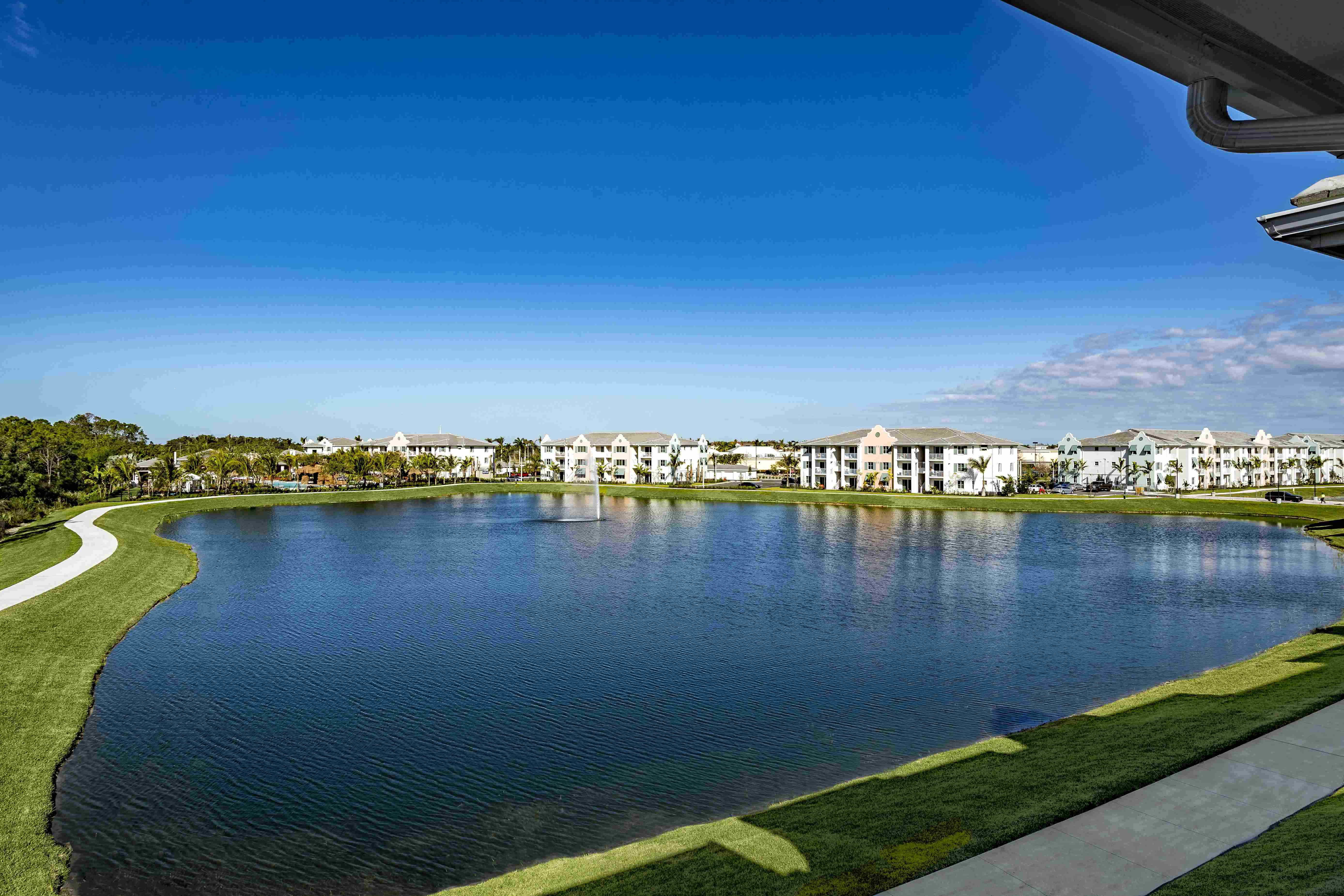 The Lotus at Village Walk Image 35