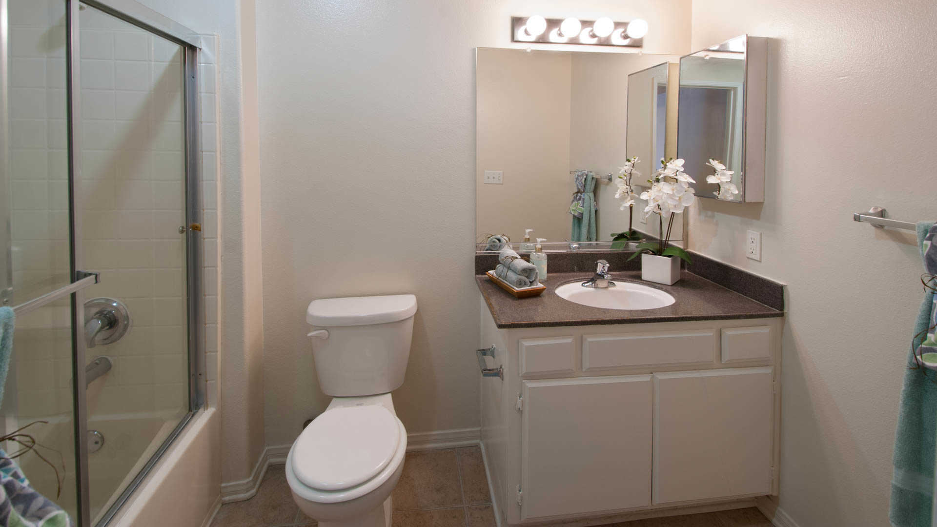 Westside on Beloit  Image 10