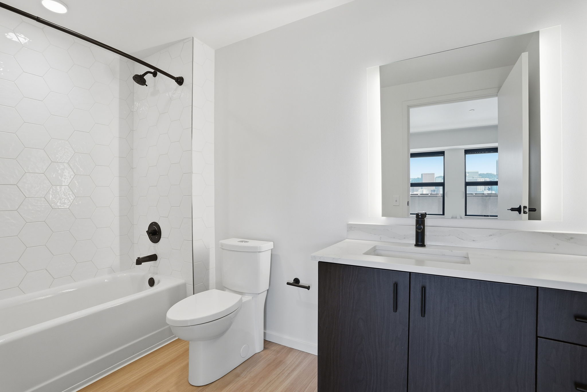 Grand Belmont Image 63