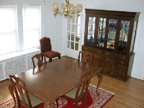 Bull Manor Apartments Image 5