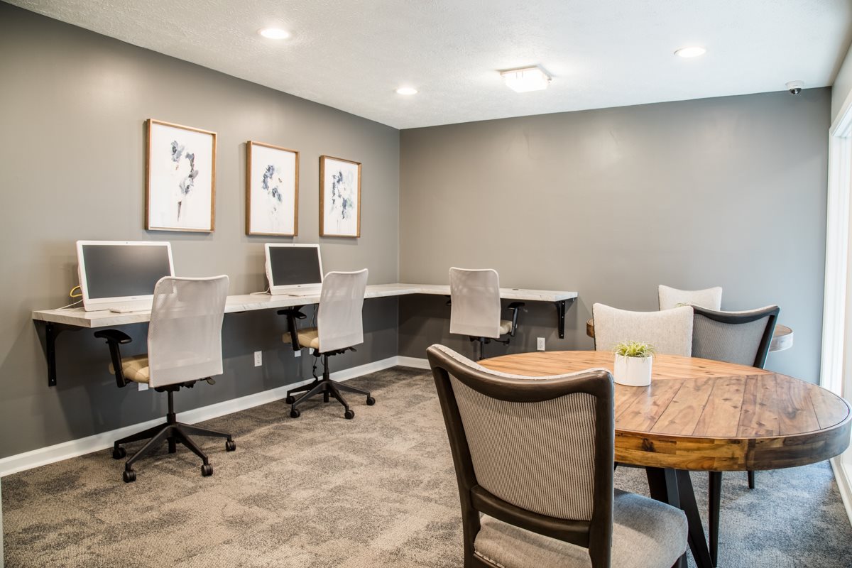 Lake Castleton Image 6