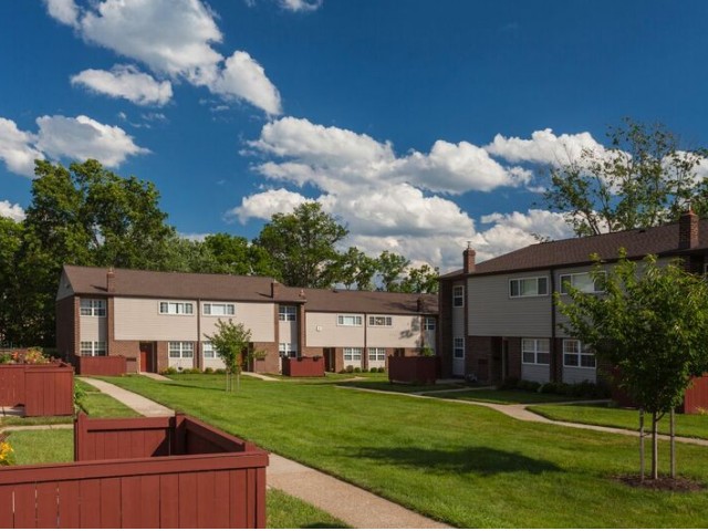 Regency Woods Image 3