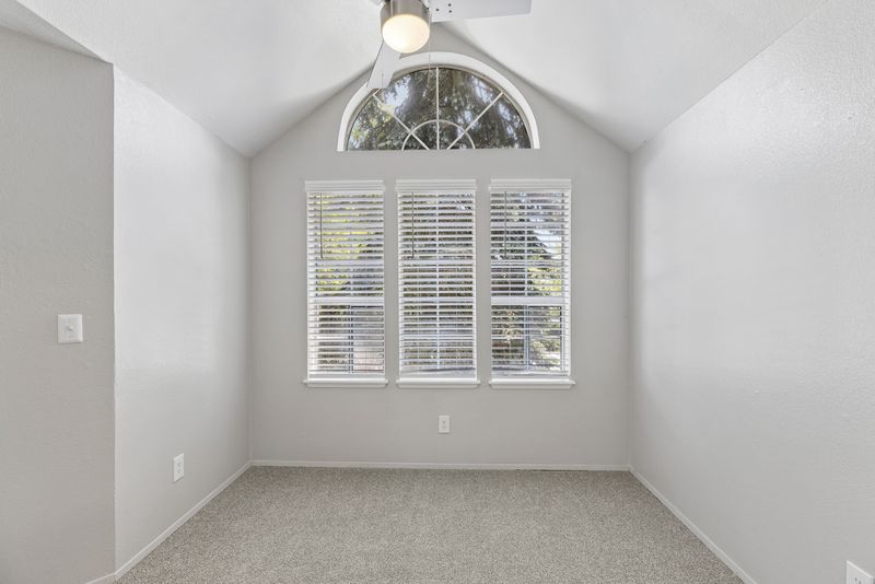 Orchard Ridge Image 22