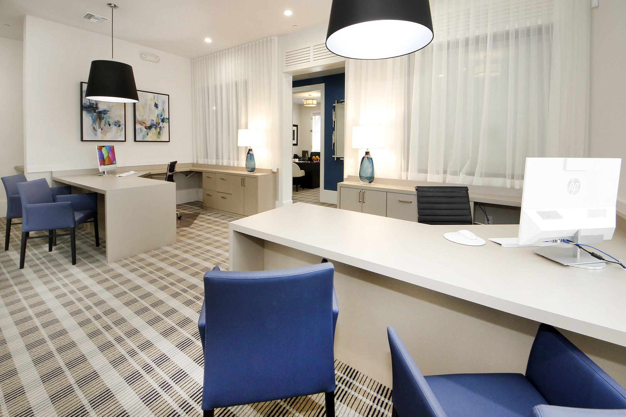 Barcelona Jupiter Image 2