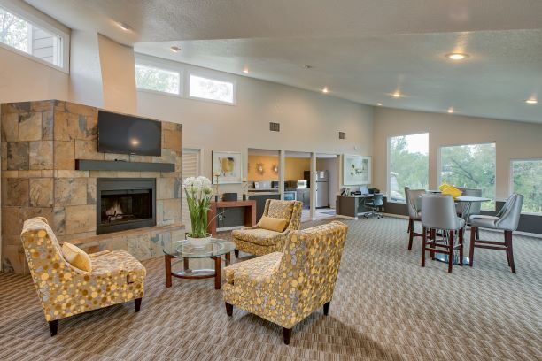 The Knolls at Sweetgrass Apartment Homes Image 3