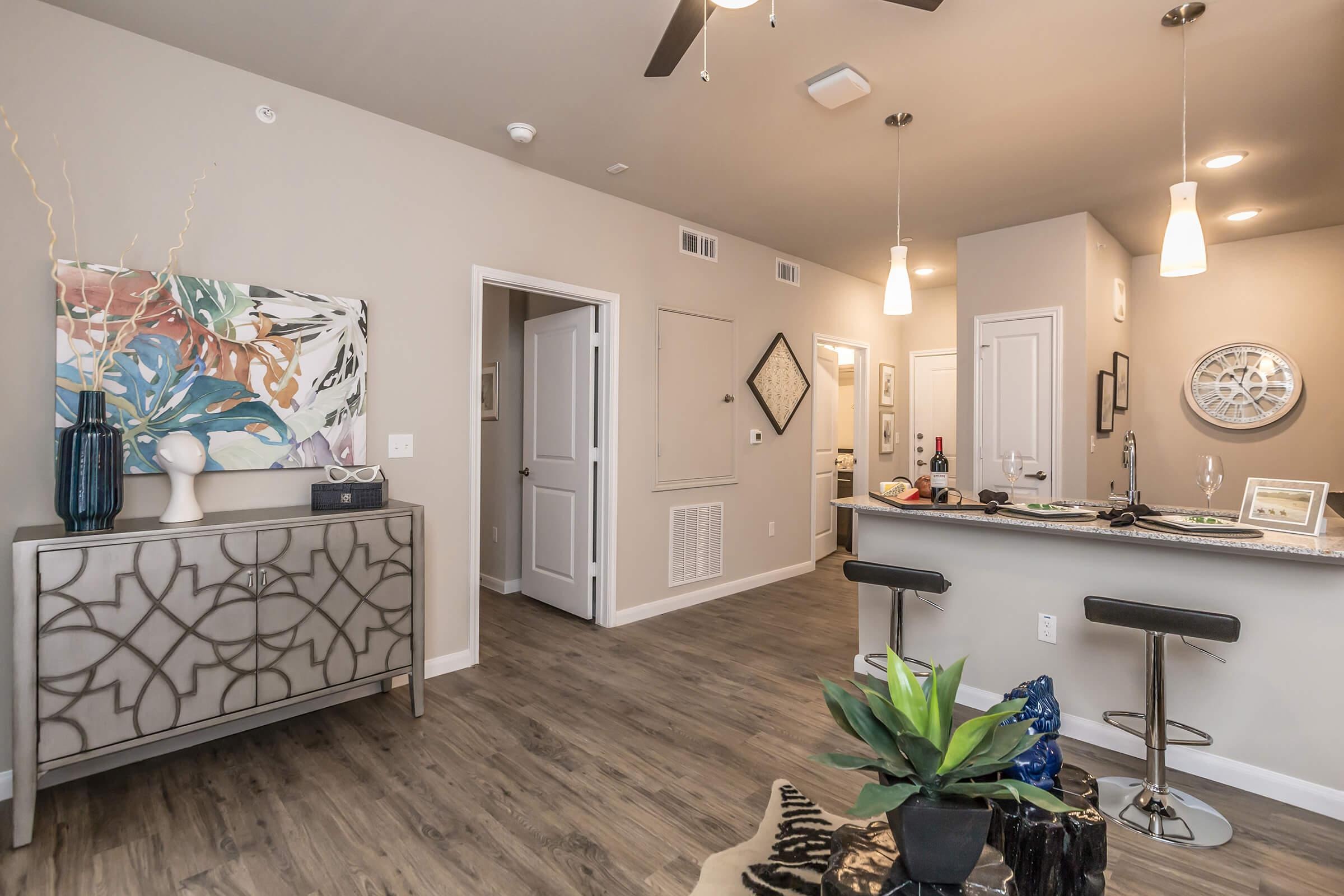 Hunters Crossing Image 9